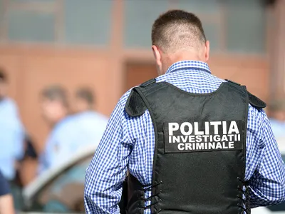 Poliţistul de la Secţia 9 a fost înjunghiat cu un cuţit / pressalert