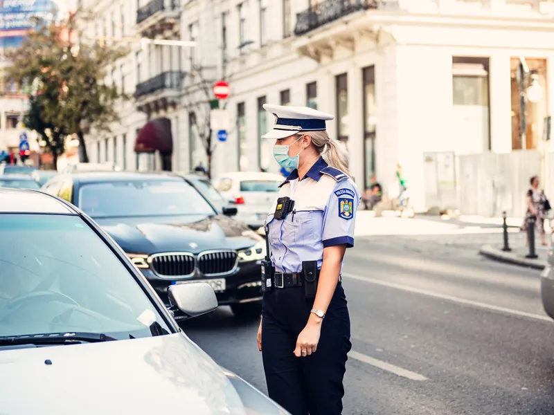 Polițiștii ies în stradă pentru siguranța circulației. Foto: Poliția Română/Facebook