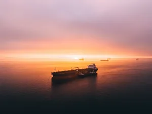 Petrolier atacat de pirați în largul coastelor Omanului. Nava nu are încărcătură/FOTO: Unsplash