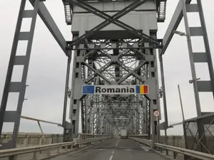 Atenție, șoferi! Podul „Schengen” Giurgiu - Ruse se închide din nou. Harta rutelor alternative - FOTO: Inquam Photos / George Călin