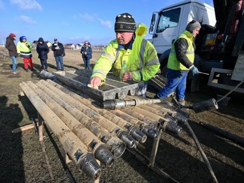 Probleme subterane pe traseul autostrăzii A8: Se cer foraje suplimentare în zona Leţcani - Foto: Ziarul de Iași/ Imagine cu caracter ilustrativ