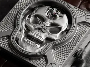 Producția lui BR 01 Laughing Skull este limitată la 500 de bucăți