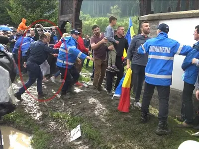 Sebastian Cucoș la Valea Uzului/FOTO: hotnews.ro