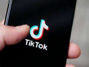 Aplicația TikTok a ajuns la un miliard de utilizatori lunari activi: +45% într-un an. / Foto: techcrunch.com