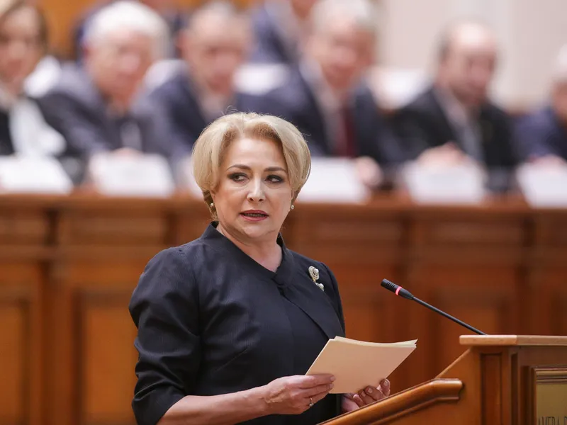 Viorica Dăncilă este noul consilier pe strategie al Guvernatorului BNR, Mugur Isărescu. Foto Inquam Photos/Octav Ganea