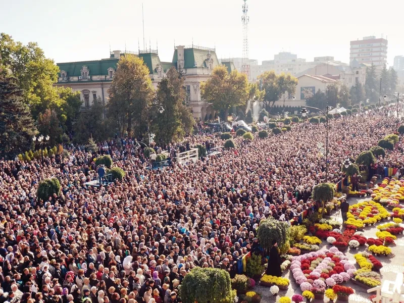 Pelerinaj de Sf. Parascheva în anii trecuți/FOTO: basilica.ro