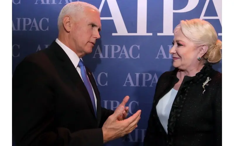 Premierul Dăncilă, la Washington, la conferința AIPAC, unde s-a întâlnit cu vicepreședintele SUA, Mike Pence Foto: Guvernul României