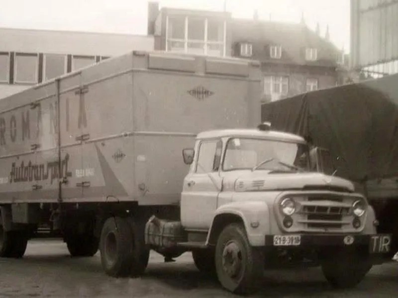 Bucegi, camionul care a construit România. Cabină desenată de Chausson, motor Ford sau Saviem - Foto: automobileromanesti.ro