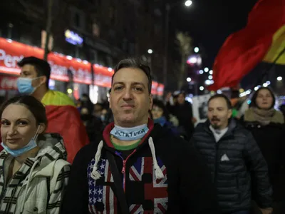 Cum s-a desfășurat a treia zi consecutivă de proteste împotriva restricțiilor COVID în București. / Foto: Inquam Photos / Octav Ganea