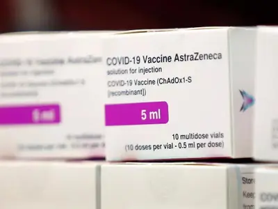 AstraZeneca a cerut Agenției Europene a Medicamentului aprobarea pentru vaccinul anti-COVID/FOTO: Reuters