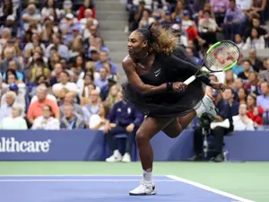 Serena Williams, în timpul finalei US OPEN 2018. Foto USTA / Darren Carroll