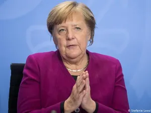 Angela Merkel are un podcast săptămânal