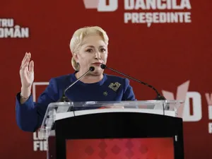 Viorica Dăncilă, în timpul întâlnirii cu jurnaliștii, din 19 noiembrie. FOTO: George Căin / Inquam Photos