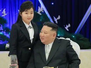 VIDEO Kim Ju Ae, pe listă. Dictatorul Kim Jong-un se afişează cu fiica lui, banchet fastuos - Foto: ProfiMedia Images