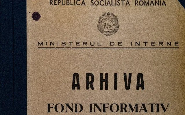 După ce au publicat documente din arhive, unii cercetători au fost reținuți de DIICOT/Foto: CNSAS