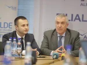 Marian Cucșa, vicepreședinte ALDE, pare că a sărit din barca lui Tăriceanu în cea a lui Dăncilă