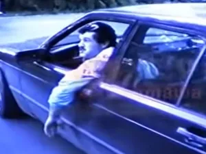 În 1990, Gigi Becali avea un Mercedes 190 care afuma strada și asculta melodii romantice. / Foto: captură video