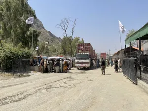 Pakistanul a redeschis granița cu Afganistanul/foto: isbd