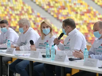 Gabriela Firea, alături de ceilalți primari PSD ai Capitalei, la testarea de pe Arena Națională, suspendată de DSP București. SURSA: Facebook Gabriela Firea