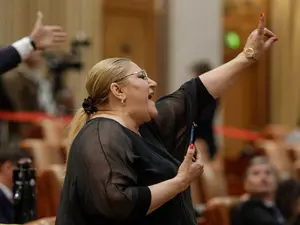 Șoșoacă, scandal grobian în Parlament la ședința solemnă dedicată prieteniei cu Israel: „Trădătorii” - Foto: INQUAM Photos / Octav Ganea