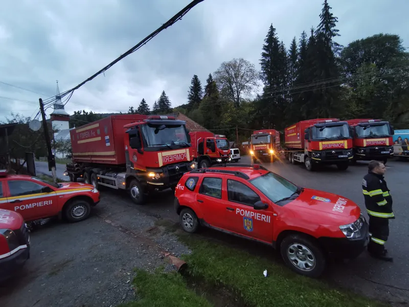 Pompieri la Lacul Tăul- Foto: ISU Alba