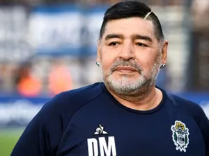 Şase persoane aşteaptă să fie recunoscuţi ca fiind copii ai lui Maradona/FOTO: playtech.ro