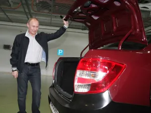 Războiul din Ucraina, bucuria chinezilor. Piața auto din Rusia, inundată de mașini „Made in China” - Foto: Profimedia Images - Imagine cu rol ilustrativ