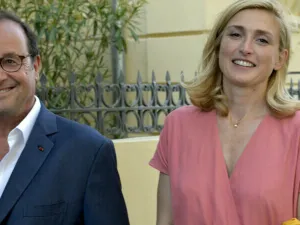 Francois Hollande, fostul președinte al Franței, s-a căsătorit cu actriţa Julie Gayet. / Foto: stirileprotv.ro