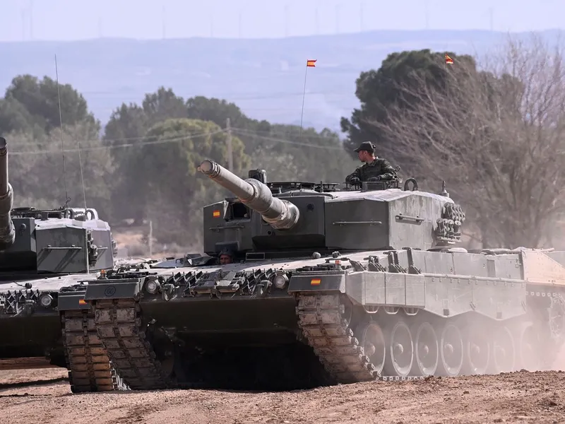 Primii soldați ucraineni vor termina în câteva zile antrenamentele pe tancurile Leopard 2 din Spania - Foto: Profimedia Images