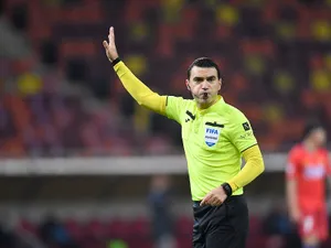 Oviidu Hațegan este unul dintre cei mai bine cotați arbitri români Foto: INQUAM Photos/ Alex Nicodim