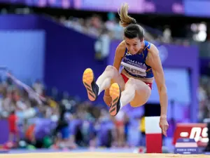 Alina Rotaru-Kottmann s-a calificat în finala de la săritura în lungime - Foto: Profimediaimages.ro