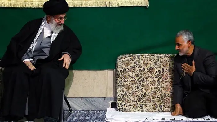 Ayatollahul Khamenei și generalul Soleimani. Foto: Deusche Welle