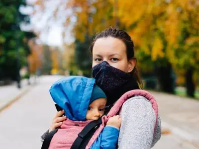 Bebelușii născuți în pandemie prezintă întârzieri în dezvoltare /foto: studyfindings