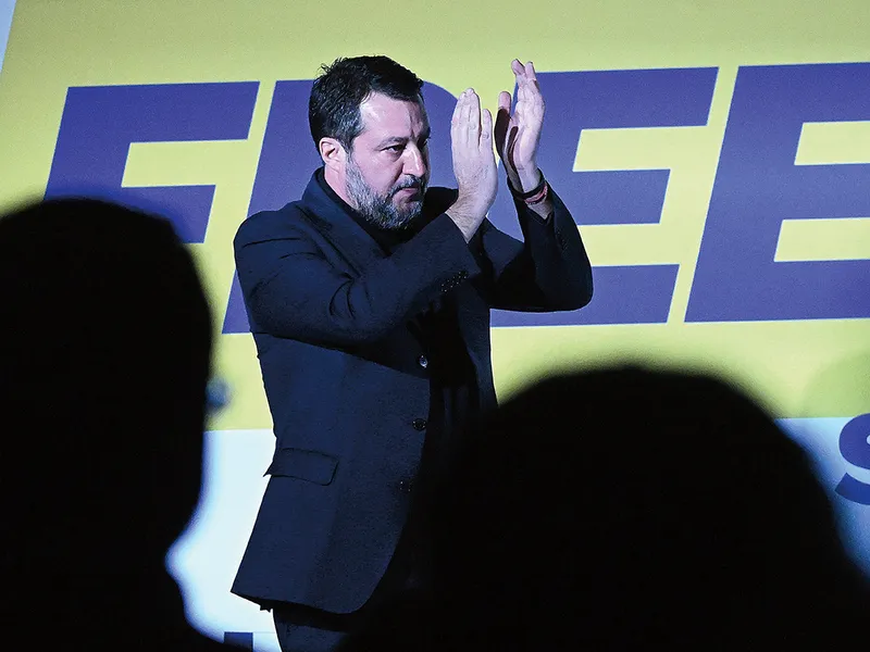 Vicepremierul italian, Matteo Salvini, a ținut un discurs în timpul convenției liderilor grupului Identitate și Democrație (ID) din Parlamentul European, la Fortezza da Basso, în Florența - Foto: Profimedia Images