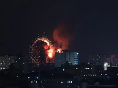 Avioane de război israeliene au bombardat în Fâșia Gaza/foto: aa.com.tr