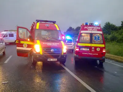 Patru oameni au decedat în urma coliziunii între un SUV şi un TIR / Info Huedin