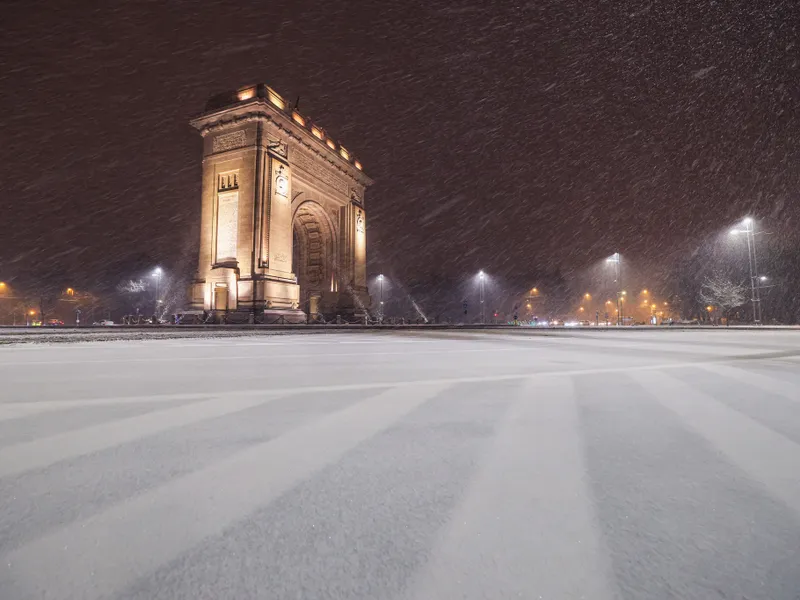 VREMEA Cât timp vom avea zăpadă ca în povești în București? Când revin temperaturi peste 0 grade?