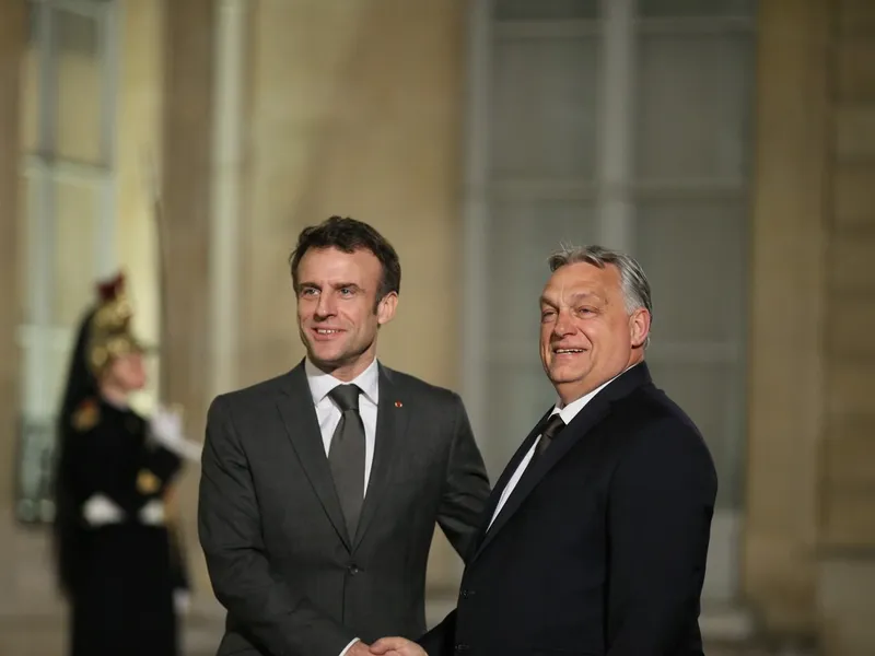 Macron la primit pe Orban la Paris pentru a discuta despre unitatea Europei în fața Rusiei - Foto: Profimedia Images