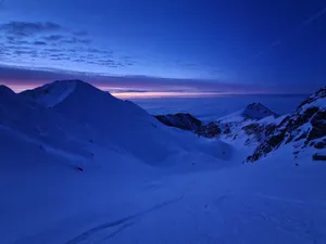 Gradul de avalanşă a atins nivelul 3 din 5 la peste 1.800 de metri în Făgăraș - imagine cu rol ilustrativ Foto: Salvamont Sibiu