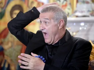 Becali rămâne cu carnetul de șofer deși a condus cu 106 km/oră în localitate. Nu se vedea numărul / prosport