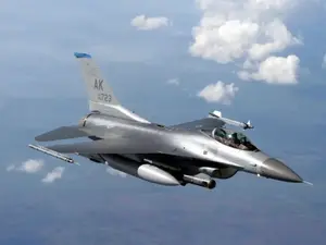 Kievul se gândeşte să ţină secret momentul când avioanele F-16 vor intra în serviciu - Foto: goodfon/Alavar