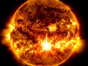 Imagini unice! Cea mai mare erupţie solară din ultimii ani, filmată de un satelit NASA - Foto: Profimedia Images - Imagine cu rol ilustrativ