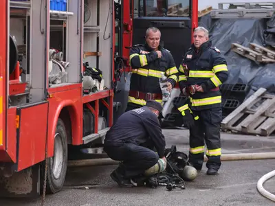 Alertă la Spitalul de Pediatrie "Sf. Maria" Iaşi. Degajări mari de fum. Zeci de pacienți evacuați/FOTO: Inquam Photos / Costin Dinca