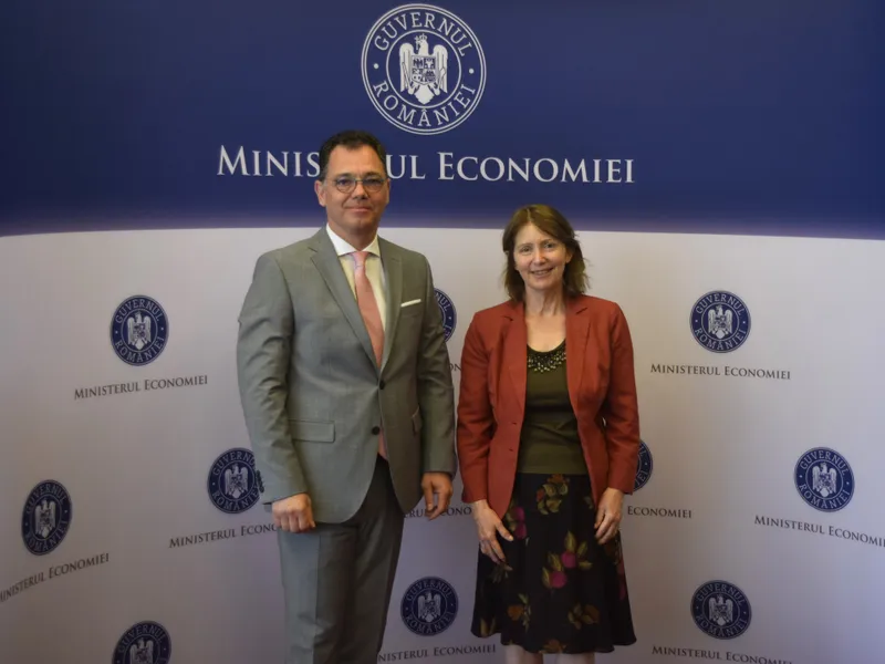 Ministrul Economiei și ambasadorul SUA în România - Foto: Facebook/ Ștefan Radu Oprea