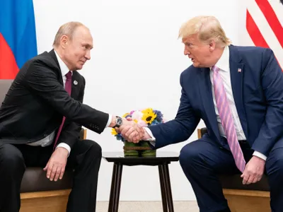 Negocieri de pace între Trump și Putin, la Budapesta. Care sunt scenariile pentru oprirea războiului - Foto: Profimedia Images