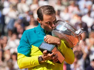 Nadal şi-a trecut în palmares al 22-lea trofeu de Grand Slam din cariera sa - Foto: Profimedia Images