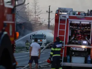 Un an de la explozia de Crevedia: 6 morți, 50 răniți, niciun vinovat. Primarul PSD, reales - Foto: Inquam Photos / Octav Ganea