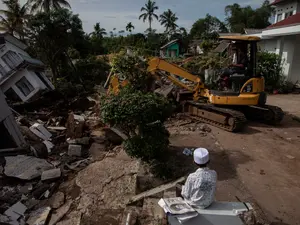 Un seism cu magnitudinea 5,6 care a devastat un district din provincia indoneziană Java de Vest. / Foto: Profimedia