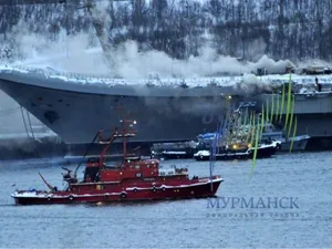 Portavionul Amiral „Kuznetsov” a luat foc în Rusia. Crucișătorul se afla în reparații din 2018 - FOTO: Twitter/CyberRealms1