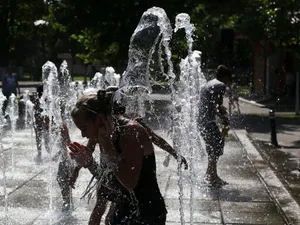 Caniculă în București - Foto: Inquam Photos / Octav Ganea